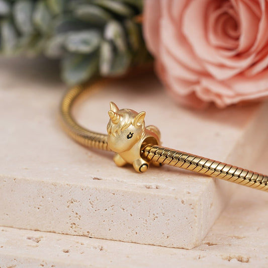 Gnoce Unicorn Charm_2