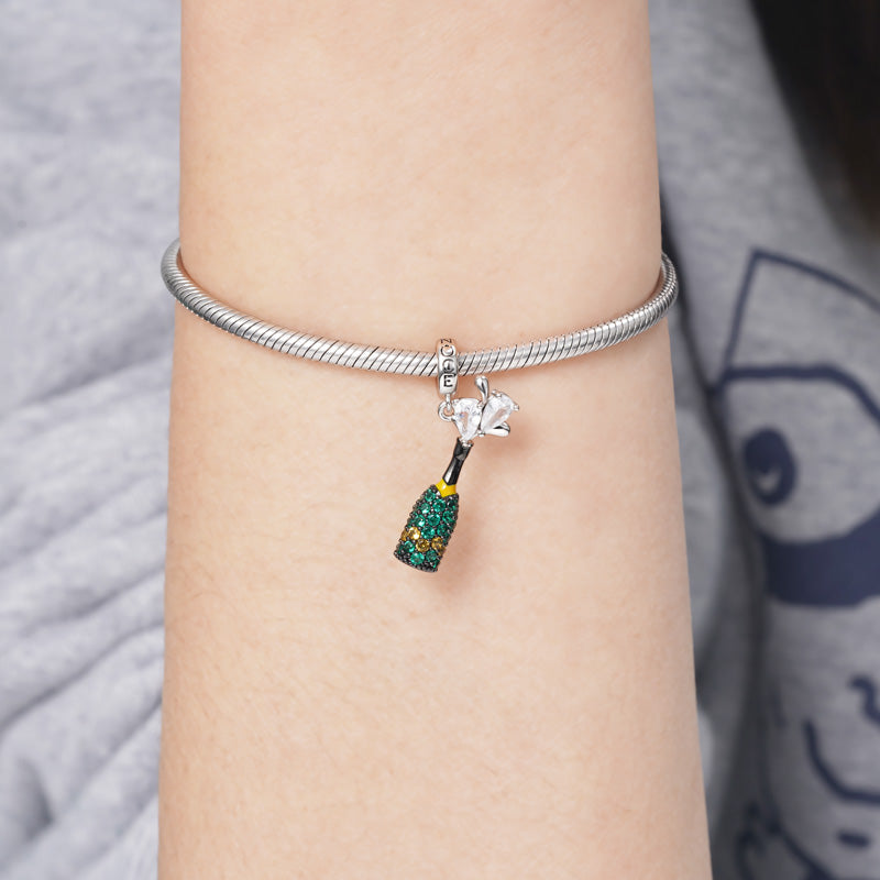 Gnoce Champagne Bottle Explosion Charm_3