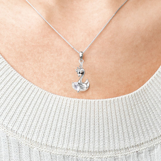 Gnoce Swan Embraces Heart Gem Necklace_4