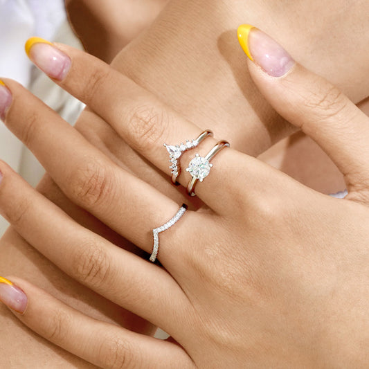 Gnoce Classic Sparkle Round-cut Stackable Ring Set Platinum-plated Silver Blend_4