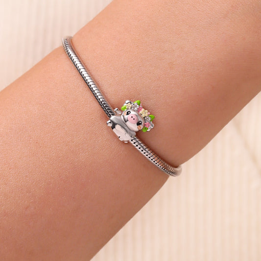 Gnoce Meadow the baby Highland Cow Charm_5