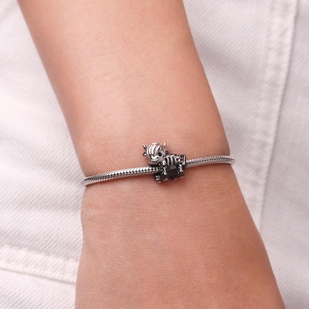 Gnoce Skeleton Highland Cow Charm Platinum-plated Silver Blend_5