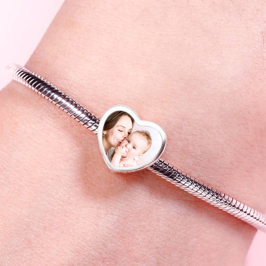 Gnoce "Always in My Heart "Adorable Heart Shape Engravable Personalized Photo Charm to Friends, Families and Pets_3