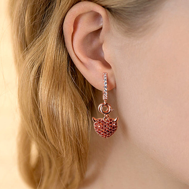 Gnoce Devil Heart Earrings_4
