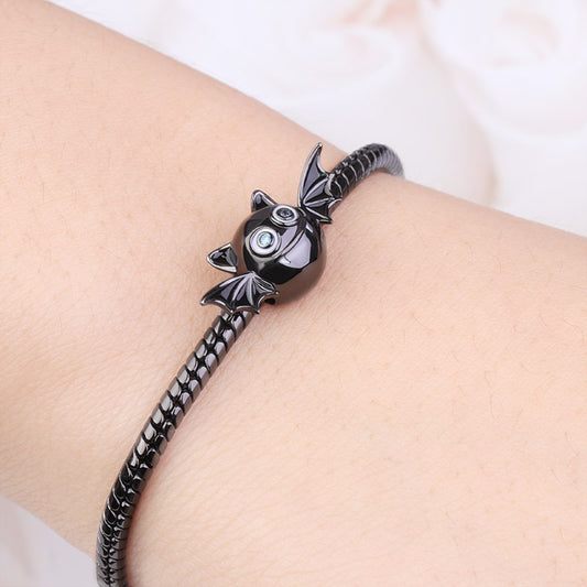 Gnoce Evil Bat Charm_3