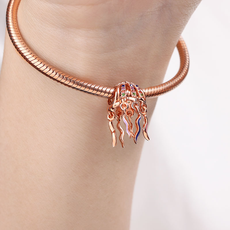 Gnoce Jellyfish Charm_3