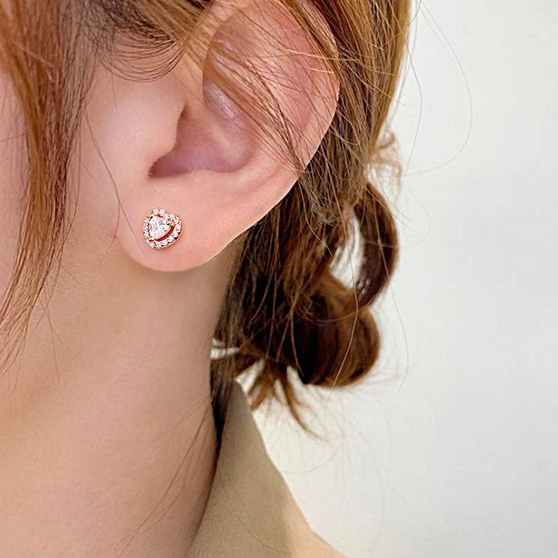 Gnoce Heart Shape Shiny Crystal Stud Earrings_3