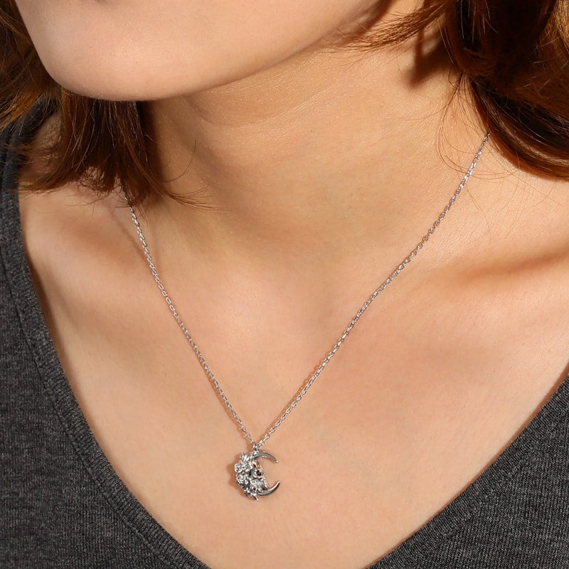 Gnoce Moon Skull Roses Necklace Platinum-plated Silver Blend_3