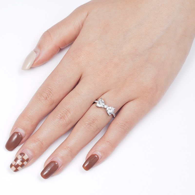 Gnoce Sparkling Bow Tie Ring Platinum-plated Silver Blend_3