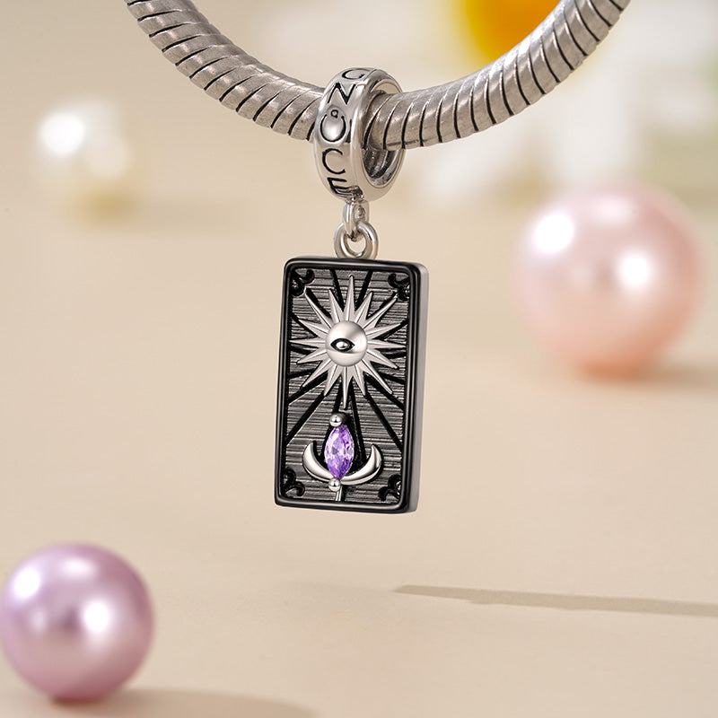 Gnoce "the Sun" Tarot Charm_3