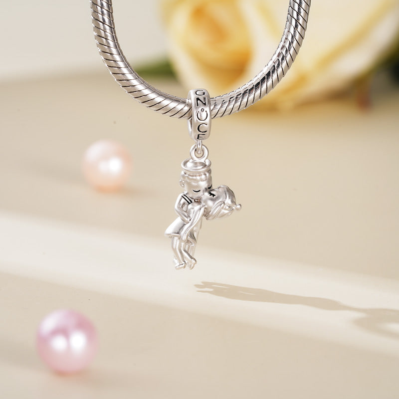 Gnoce Kiss of Victory Charm Platinum-plated Silver Blend_3