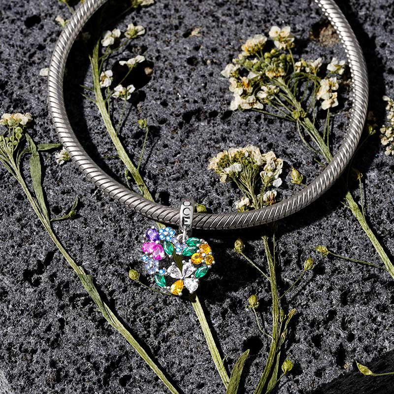 Gnoce Floral Heart Wreath Pendant Dangle Charm_3