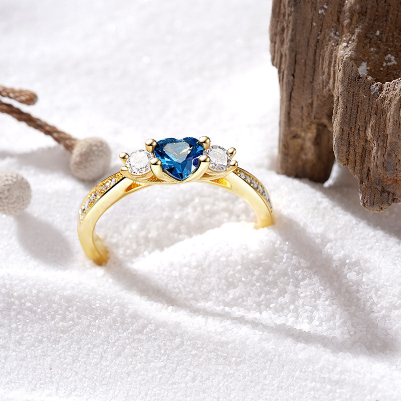 Gnoce Sparkling Three-Stone Promise Ring_3