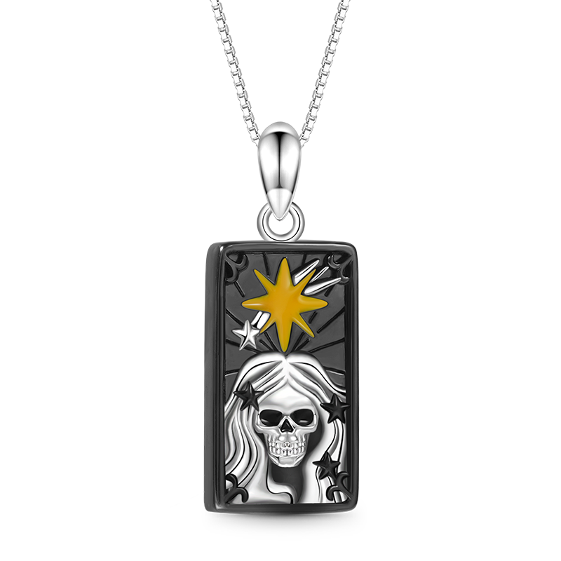 Gnoce "the Star" Skully Tarot Necklace_1