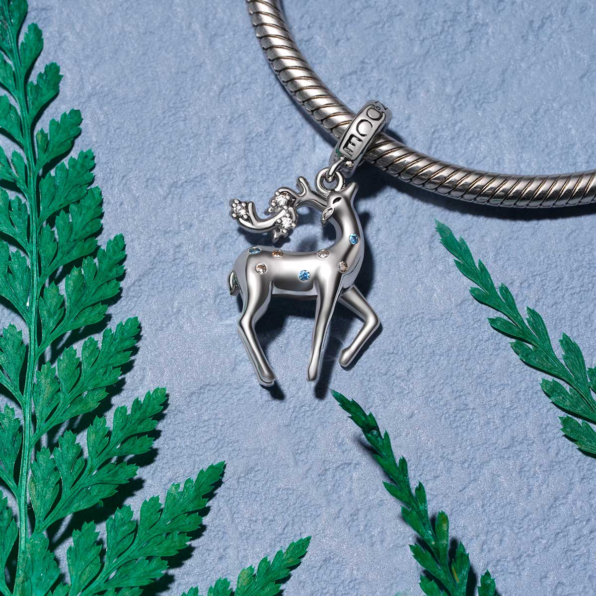 Gnoce Lovely Deer Charm Platinum-plated Silver Blend_3