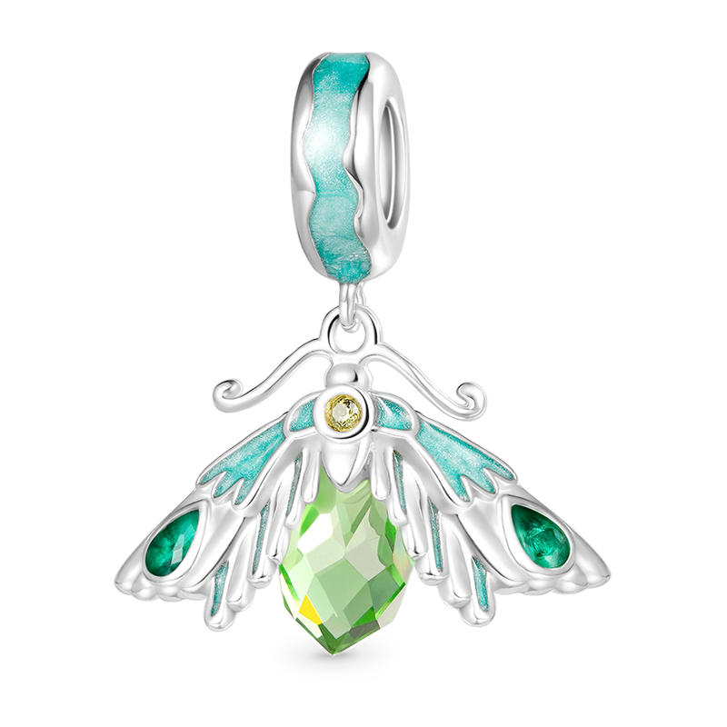 Gnoce Moth Pendant Dangle Charm_1