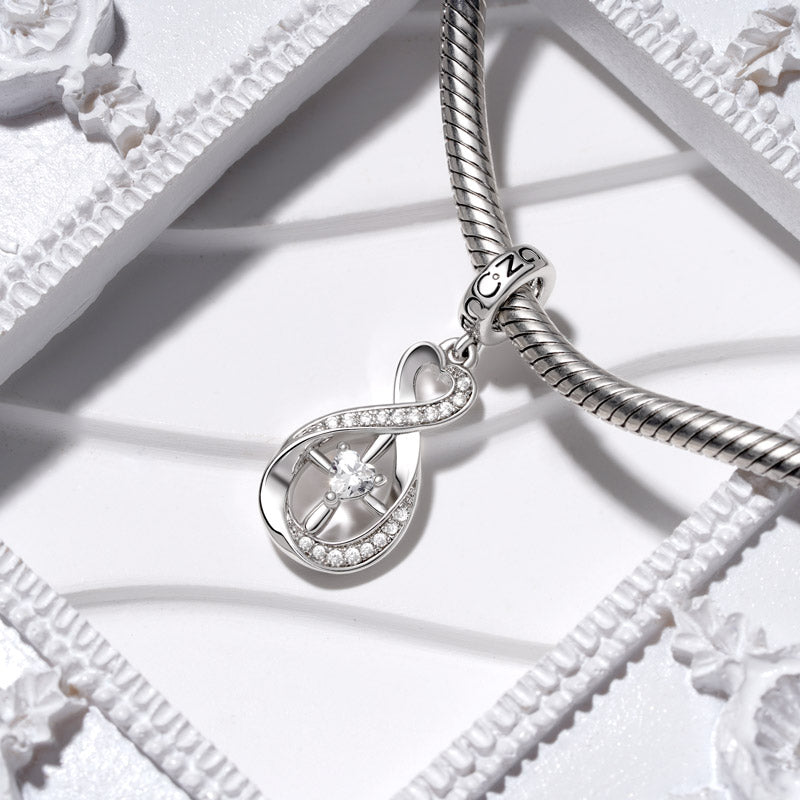 Gnoce Sparkling Infinity Love Cross Charm Platinum-plated Silver Blend_3