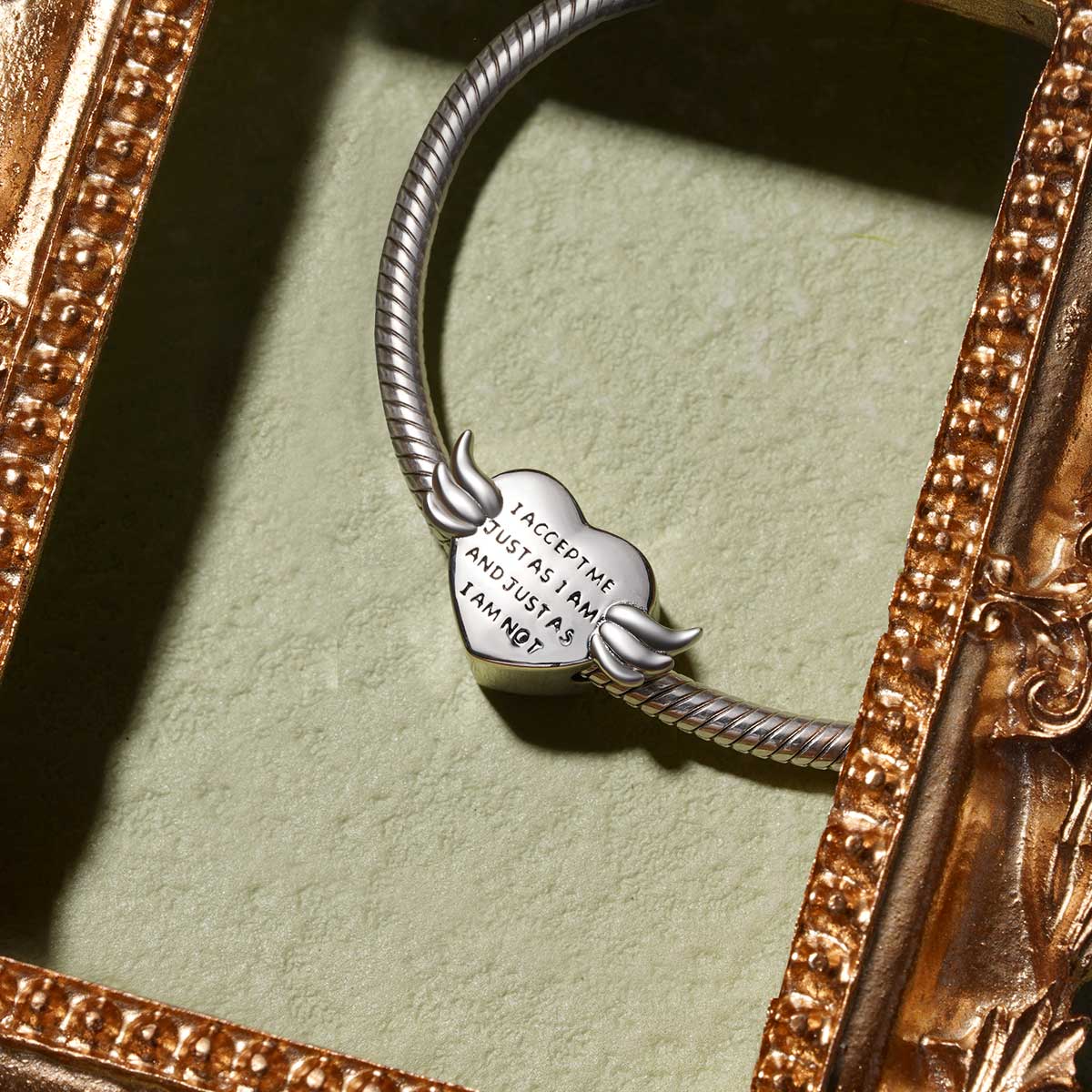 Gnoce Angel Opened Wings Heart Personalized Photo Charm_3