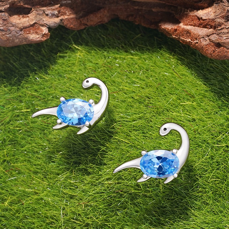 Gnoce Sparkling Plesiosaurs Stud Earrings Platinum-plated Silver Blend_2