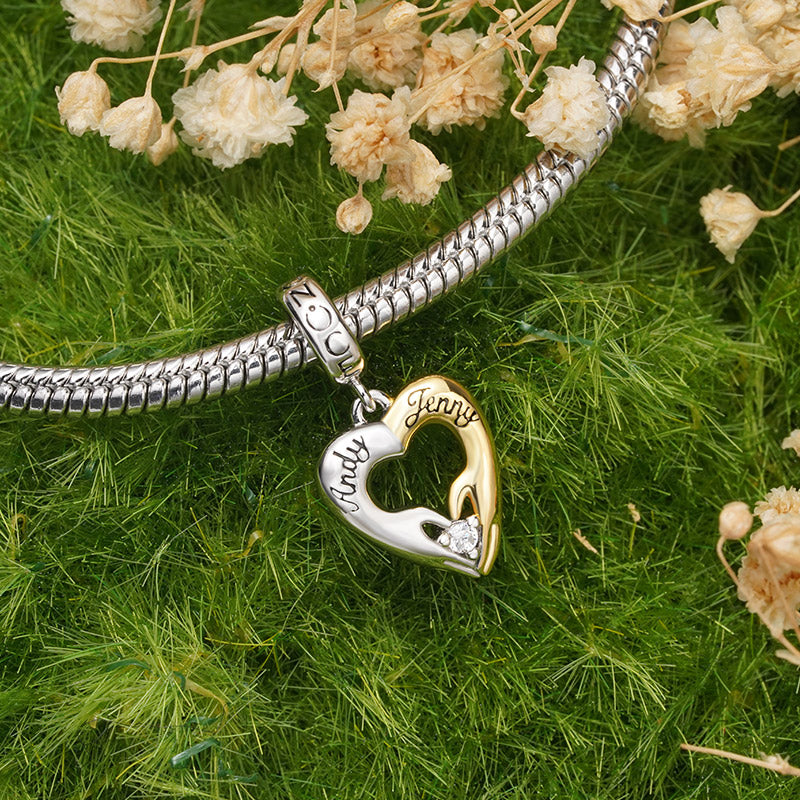 Gnoce Heart Gesture Charm Platinum-plated Silver Blend_4