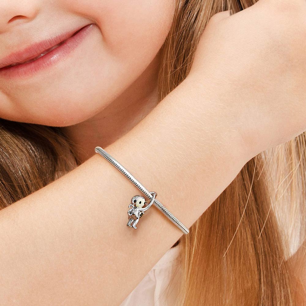 Gnoce Smart Monkey Embraces Heart Gem Charm_5