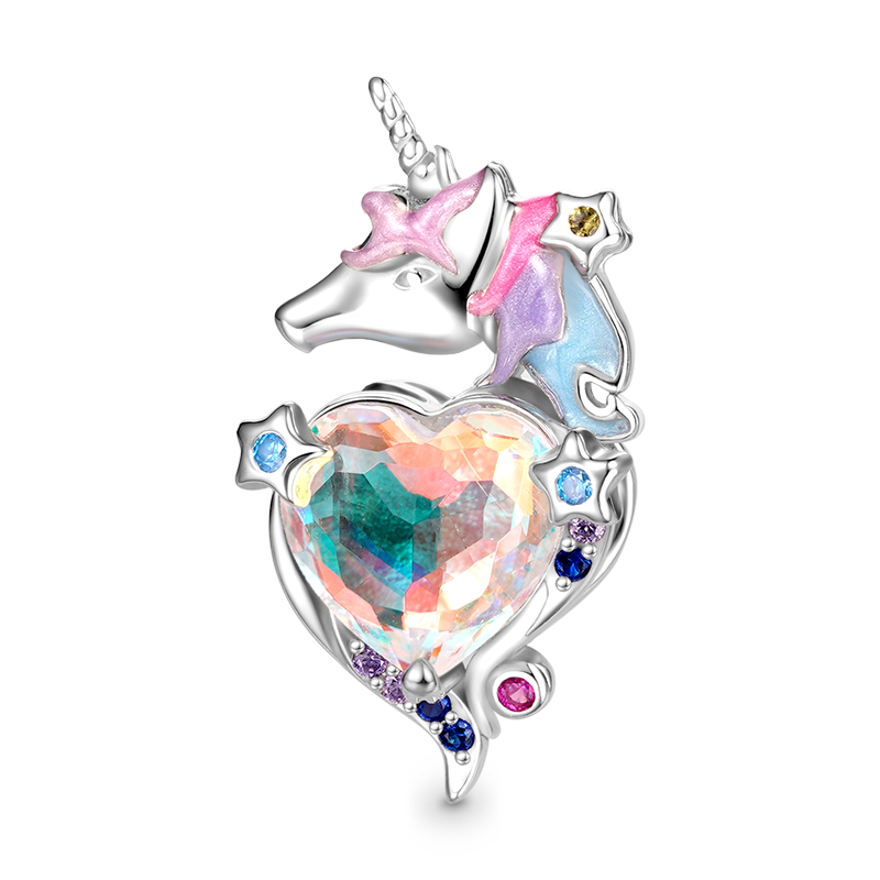 Gnoce Unicorn Embraces Heart Charm_1