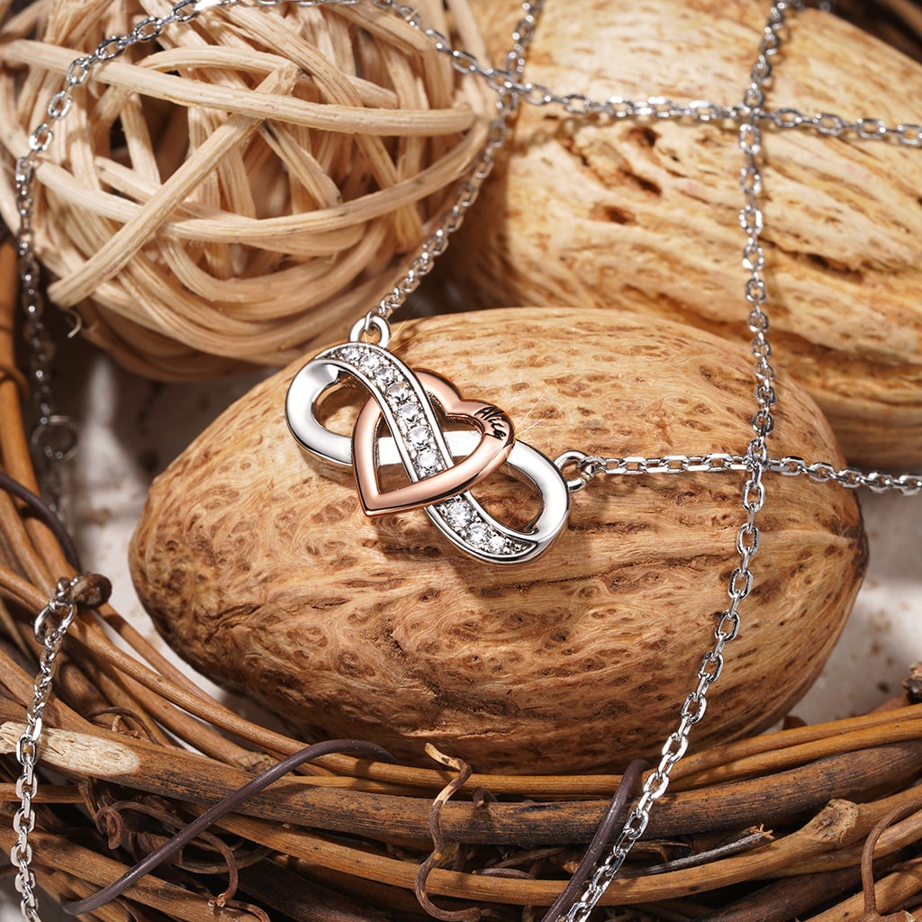 Gnoce Sparkling Infinite Love Engravable Necklace_4