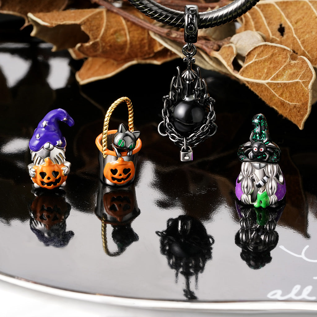 Gnoce Halloween Gnome Holding Pumpkin Charm Platinum-plated Silver Blend_3