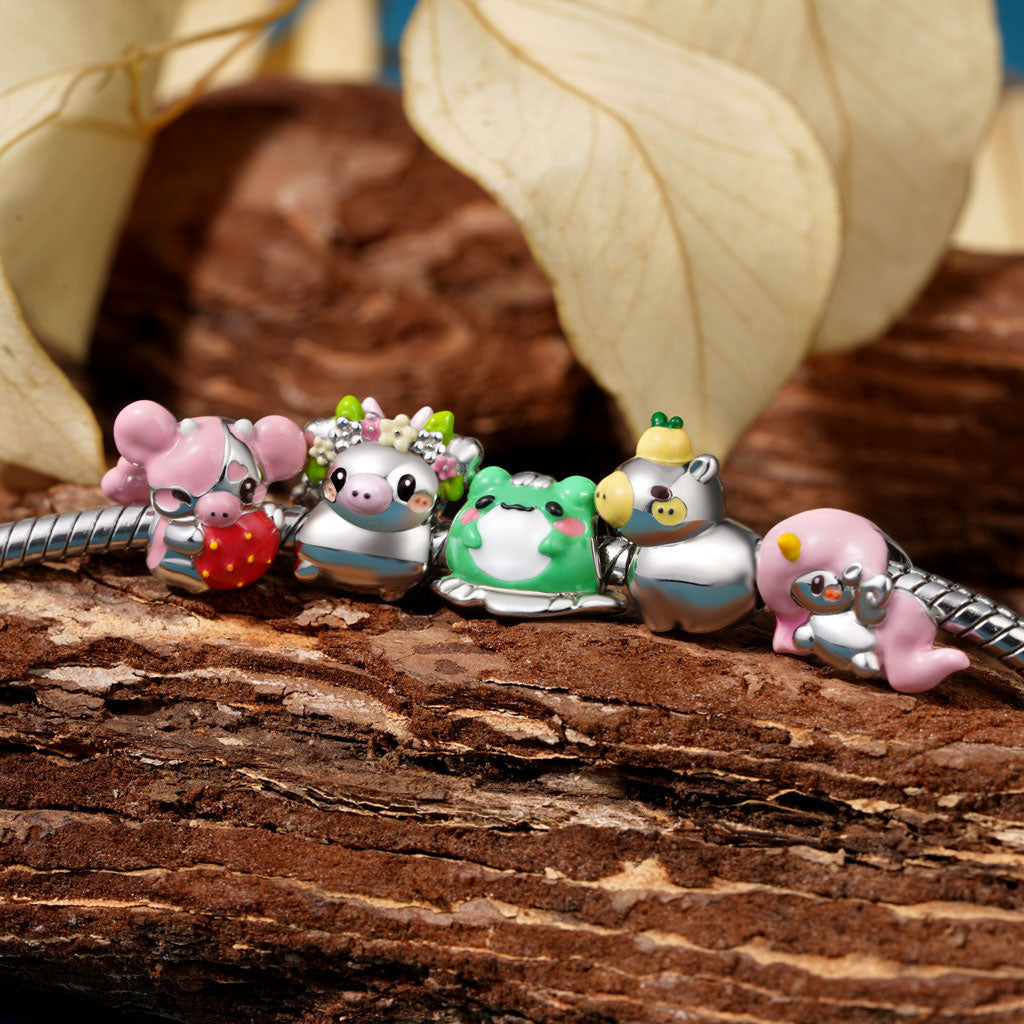 Gnoce Fuwuffle Peach the Strawberry Cow Charm_3