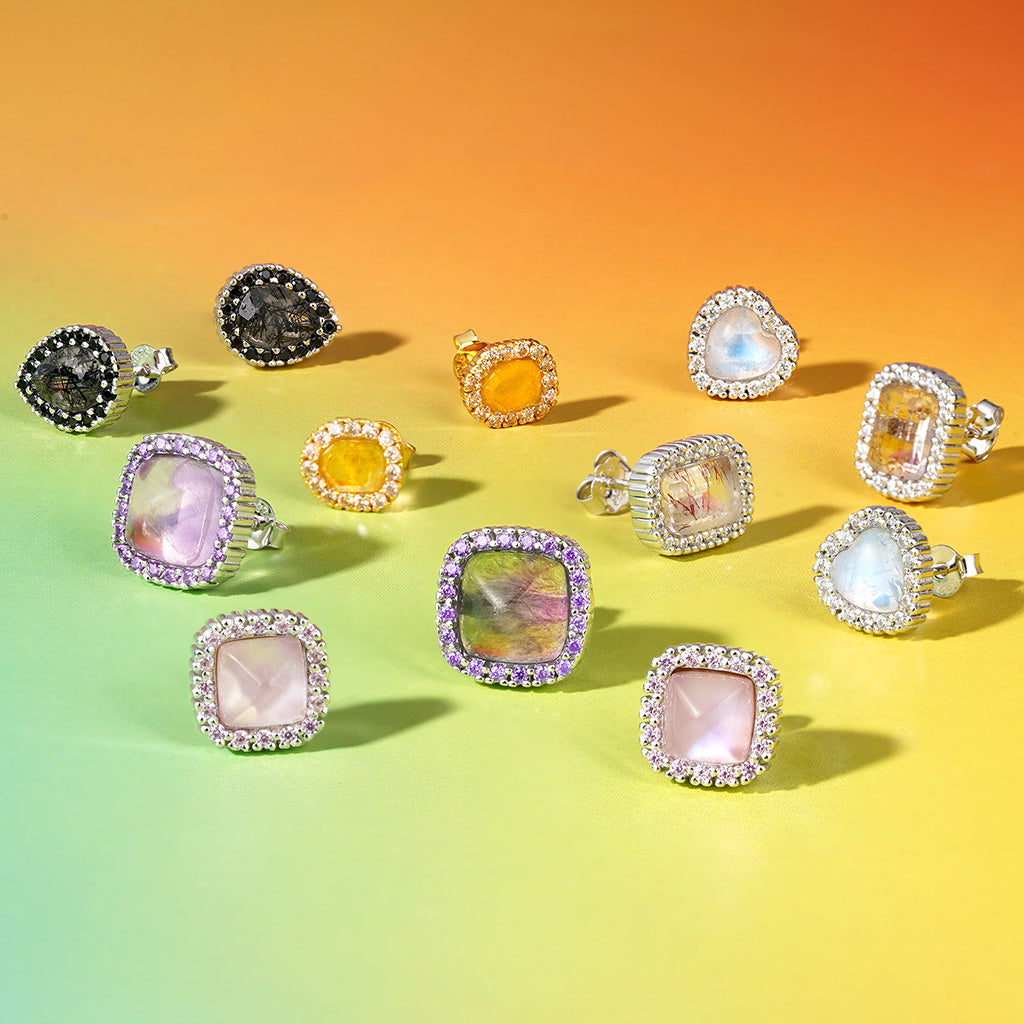 Gnoce Moonstone Heart Stud Earrings_3