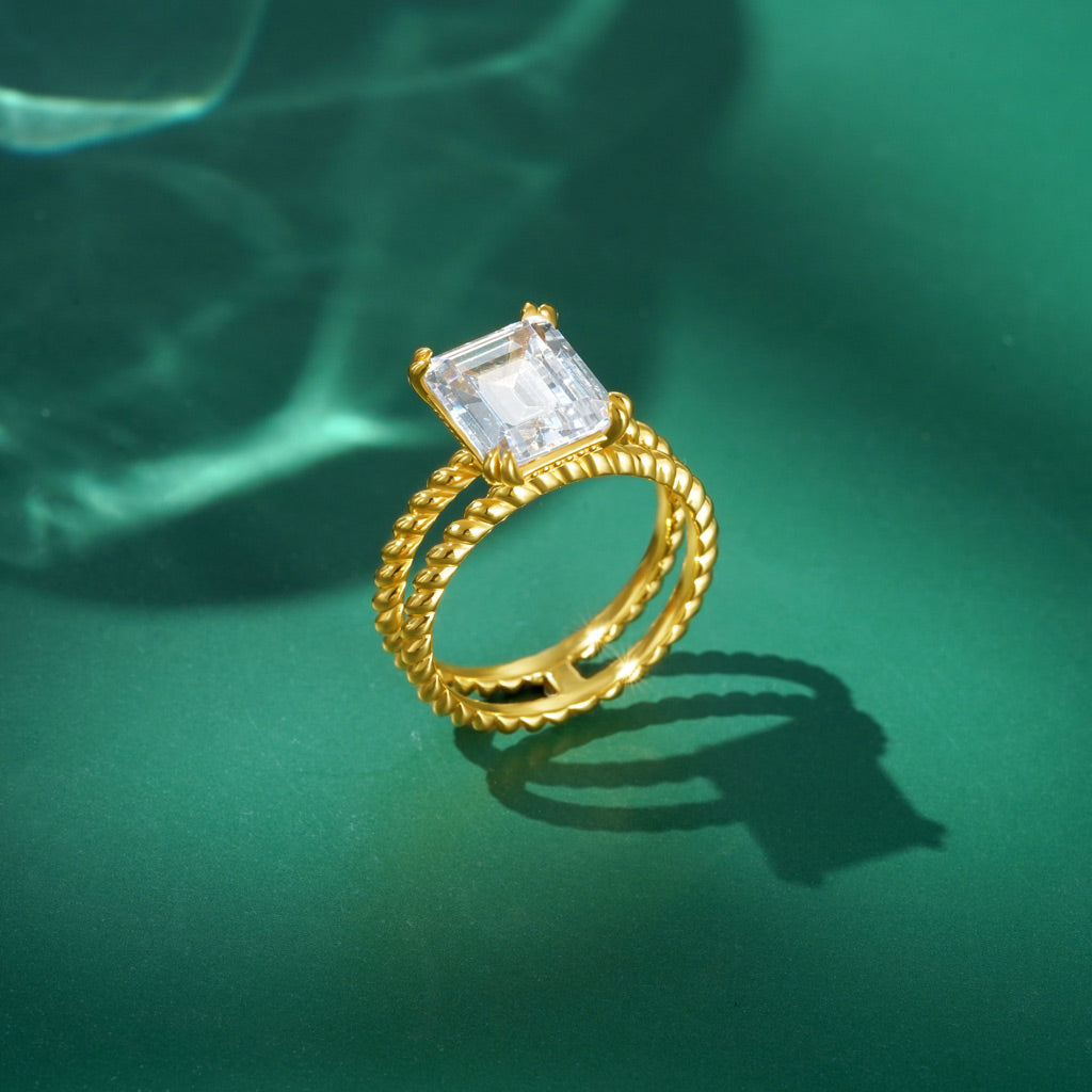 Gnoce Radiant-cut Soliatire Split Shank Ring_5