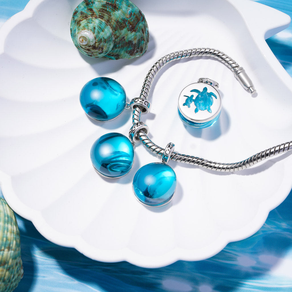 Gnoce Deep Sea Journey - Devil Rays Glass Projection Pendant Dangle Charm_4