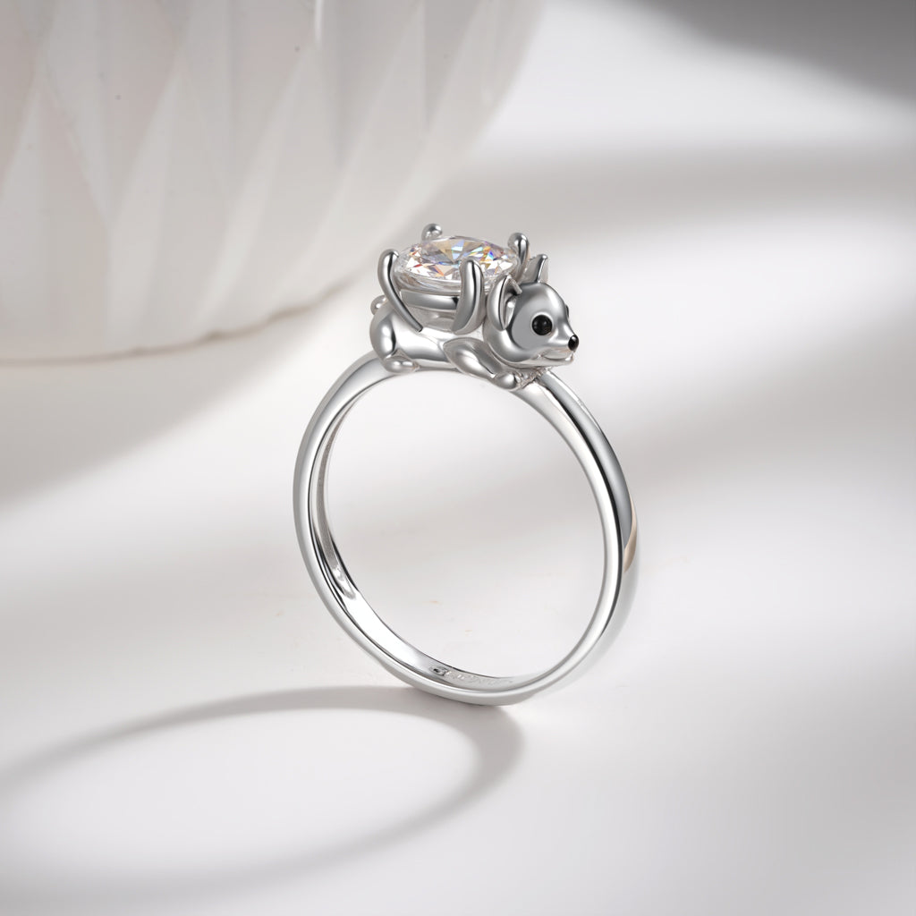 Gnoce Puppy Embraces Moissanite Round Cut Ring_7