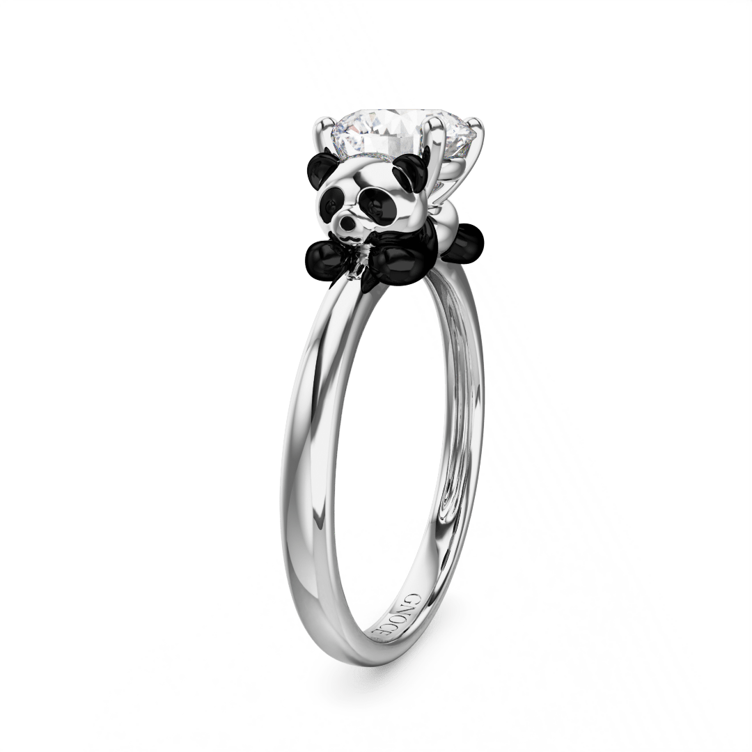Gnoce Panda Embraces Moissanite Round Cut Ring_4