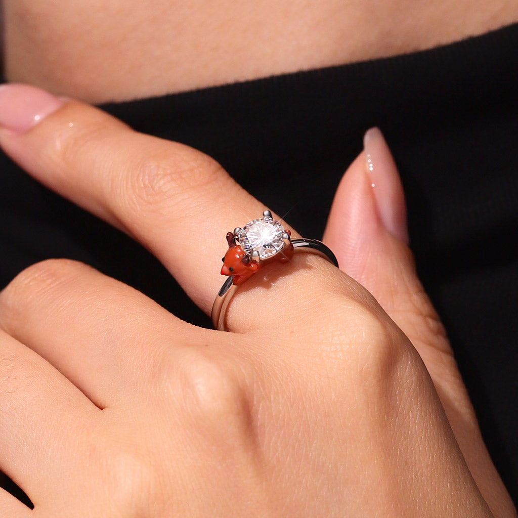 Gnoce Reindeer Embraces Moissanite Round Cut Ring_9