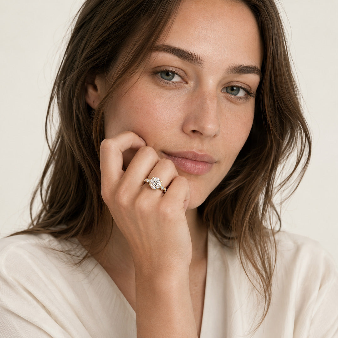 Gnoce Brilliant Cut Round Moissanite Milgrain Ring_3