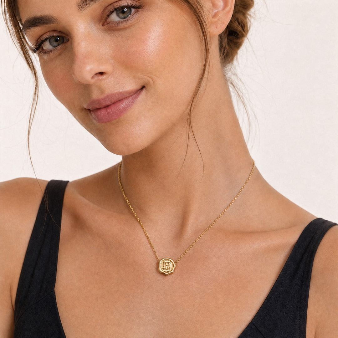 Gnoce Harry Potter Hogwarts H Wax Seal Gold‑Tone Necklace_3